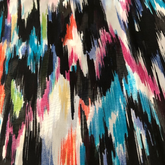 •. COLORFUL ABSTRACT PRINT SCARF - Picture 3 of 3